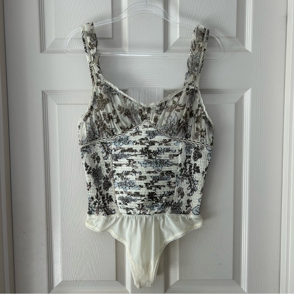 Free People Weekend Plans Bodysuit - Picture 2 of 12